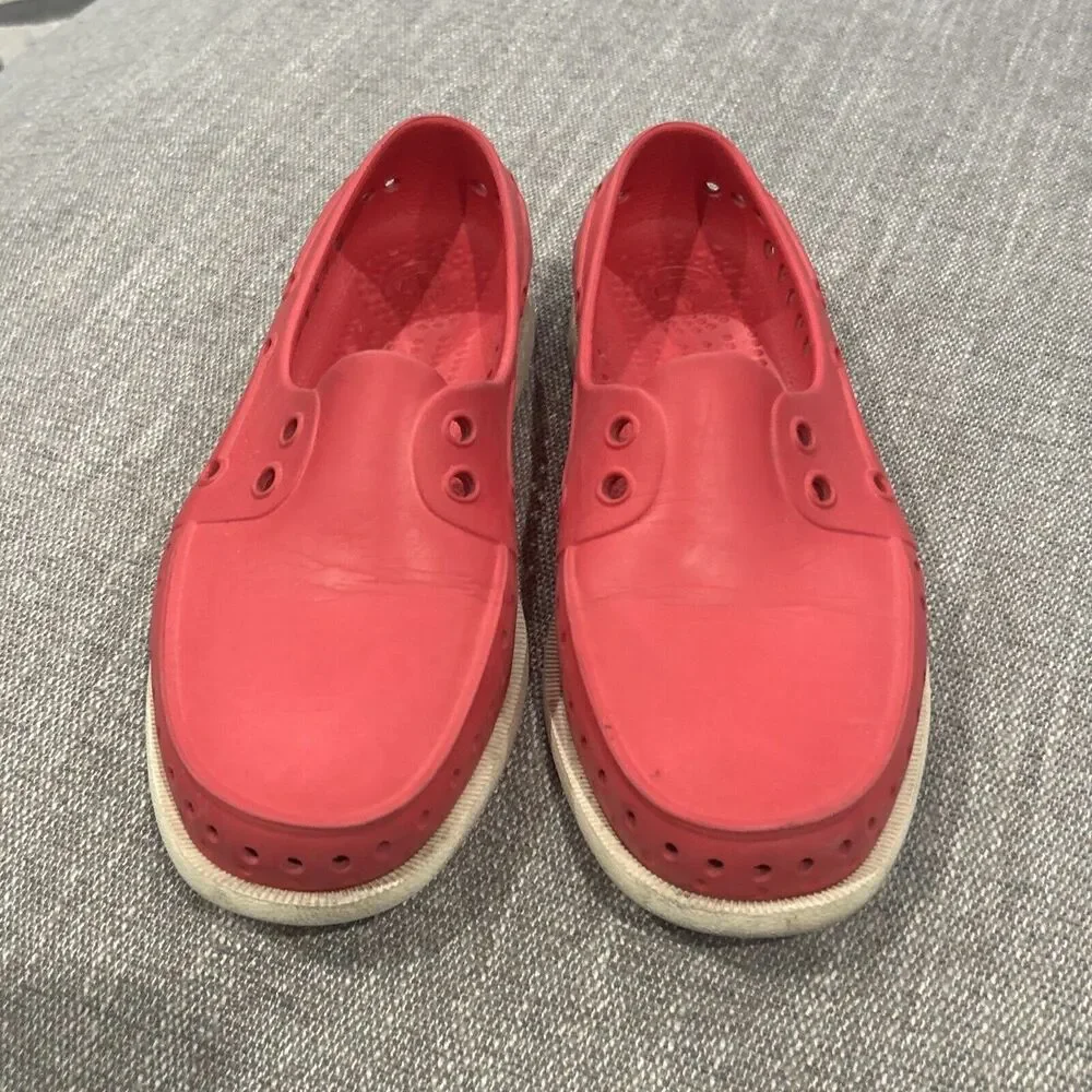 Native Howard Boat Shoes Womens 6 Mens Kids 4 Slip On Comfort Shoes Pink